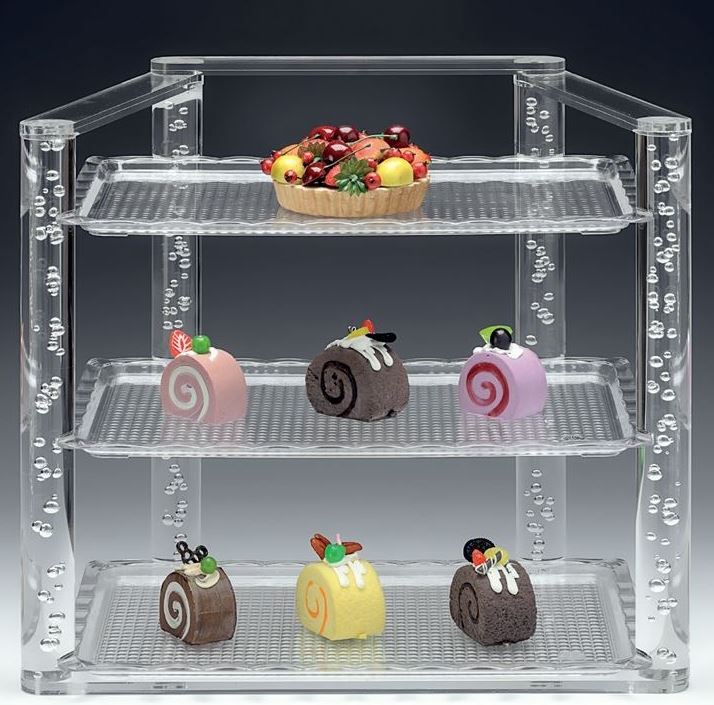 Polycarbonat Tepsili Teşhir Standı